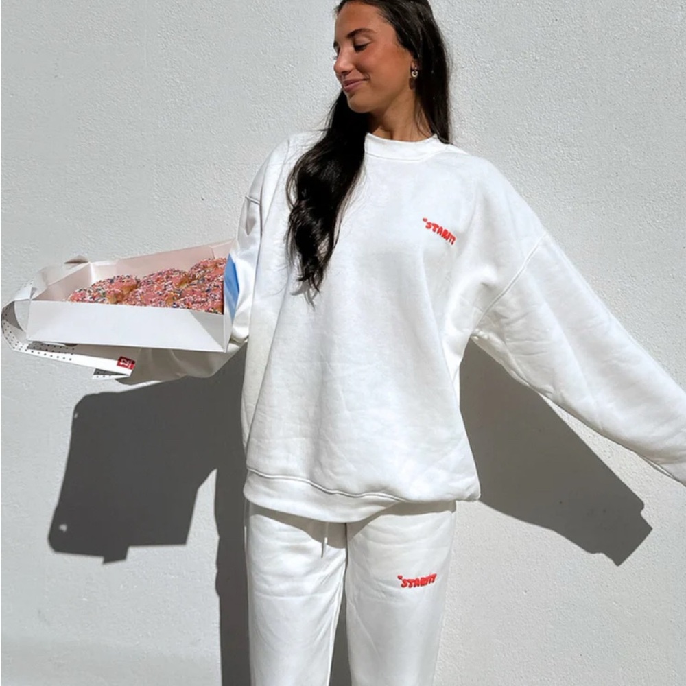 Starfit white cuffed sweatpants